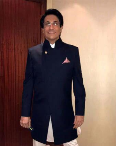 Shiamak Davar in AK Single Button Achkan