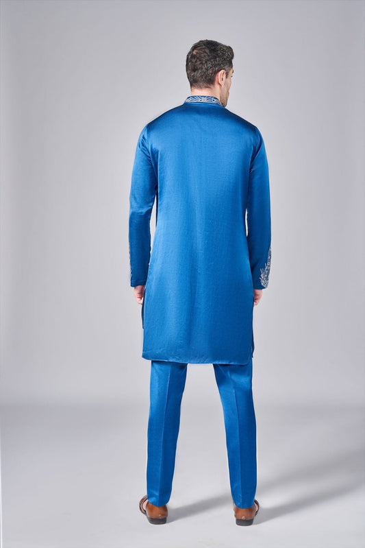 COBALT BLUE EMBROIDERED KURTA SET - Arjuun Kilachand