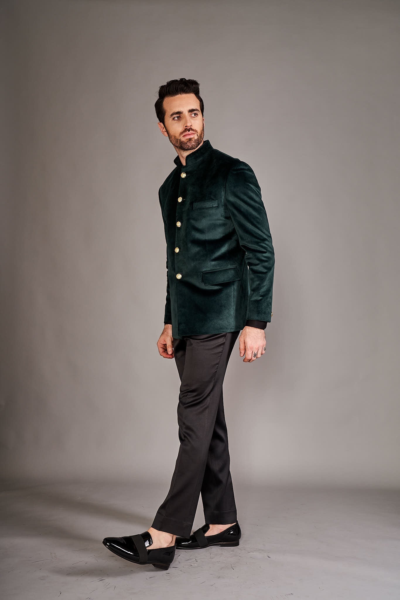 FOREST GREEN VELVET BANDGALA JACKET - Arjuun Kilachand