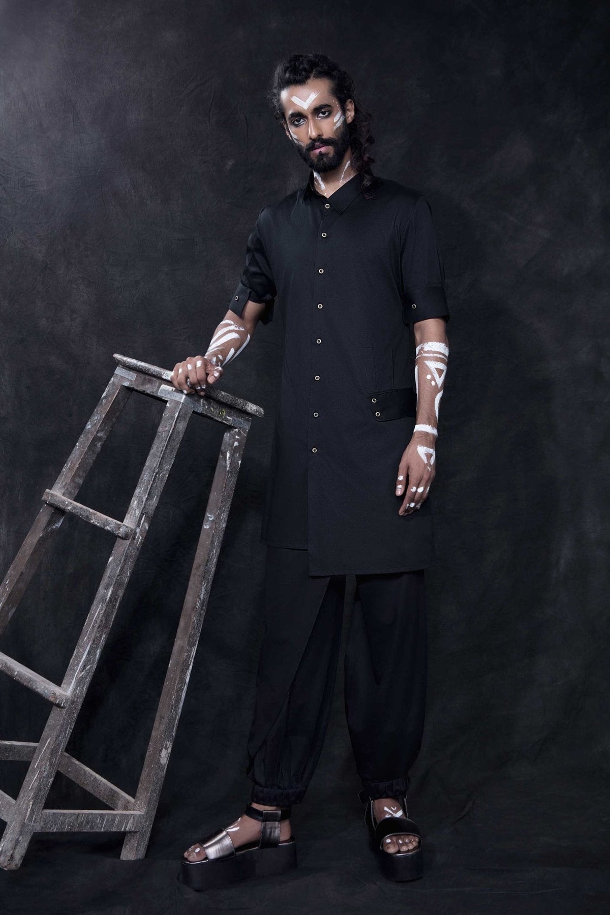 JET BLACK LAPEL KURTA - Arjuun Kilachand