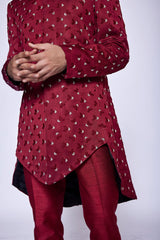 MAROON SADDLE CUT EMBROIDERED JACKET - Arjuun Kilachand