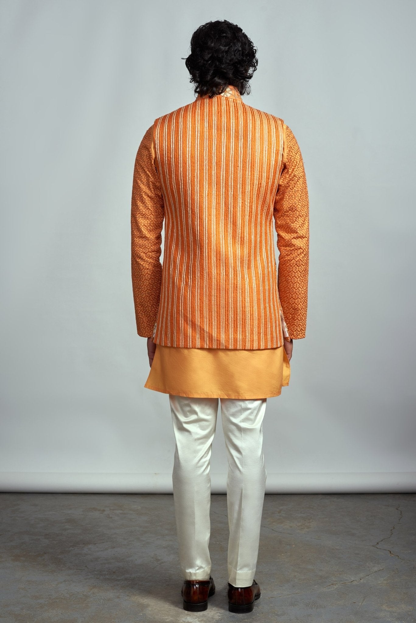 TANGERINE EMBROIDERED DECONSTRUCTED BUNDI SET - Arjuun Kilachand